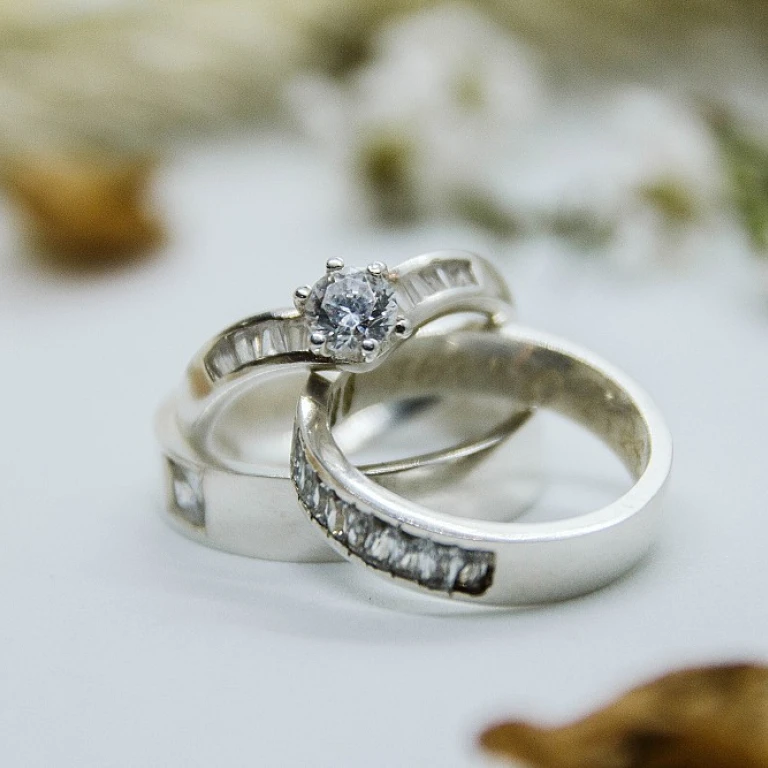 Explore Exquisite Wedding Bands